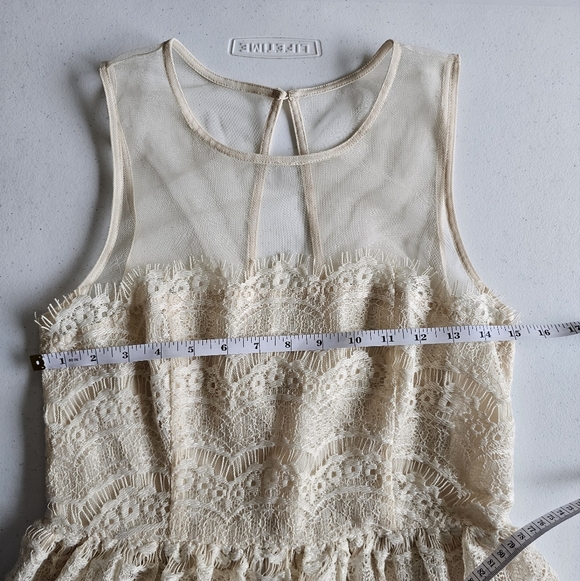 En Creme From Nordstrom Cream Lace Sheer Midi Dress NWT - Picture 14 of 16